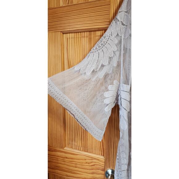 Haptics 3x lace kimono - Picture 4 of 9